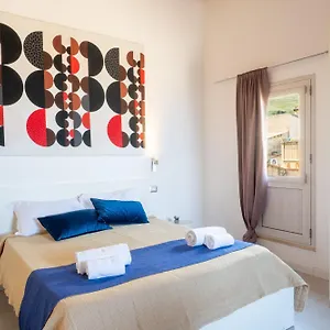  Bed & Breakfast Opera
